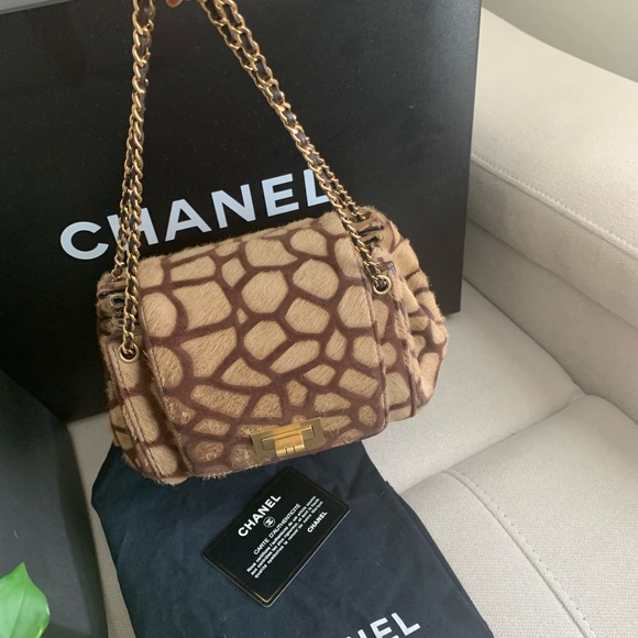 RARE Chanel Pony Hair mini Bag - Picture 8 of 9